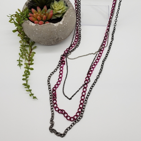 Lot of 4 GUESS Long Necklaces - Picture 2 of 5